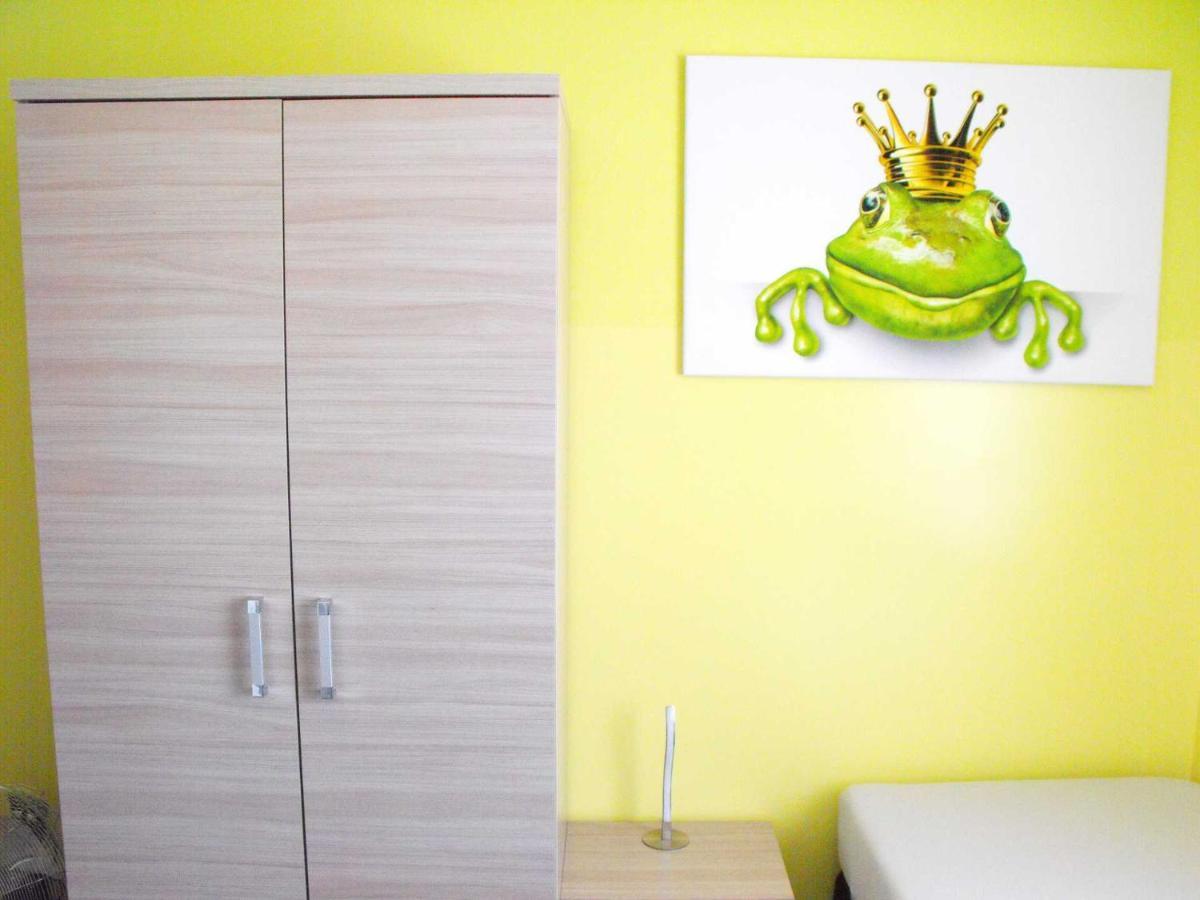 Pension Froschprinz ゼーリゲンシュタット エクステリア 写真